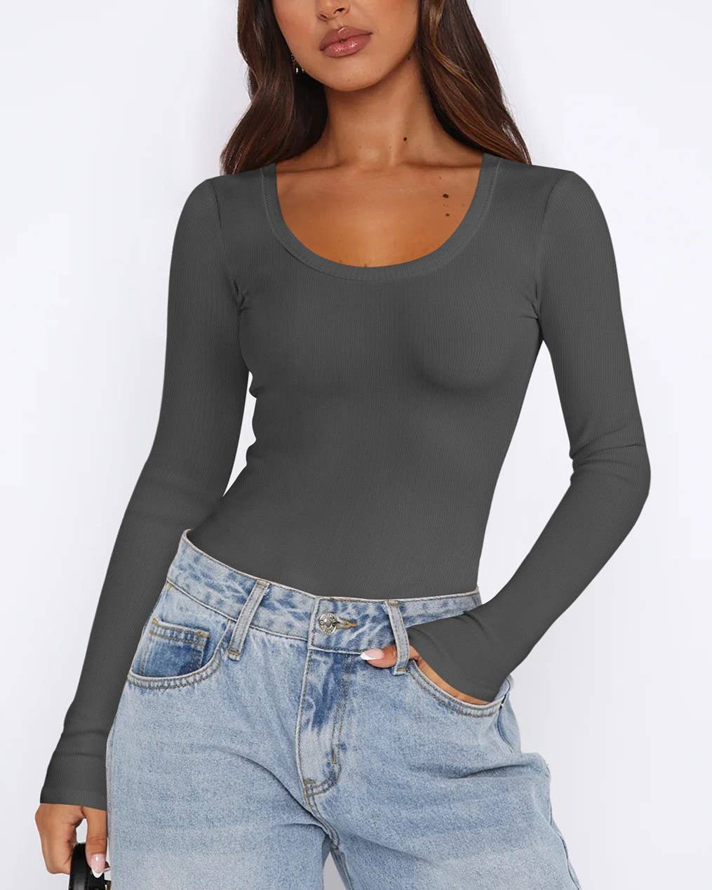 Y2K Threaded U-Neck Base Shirt